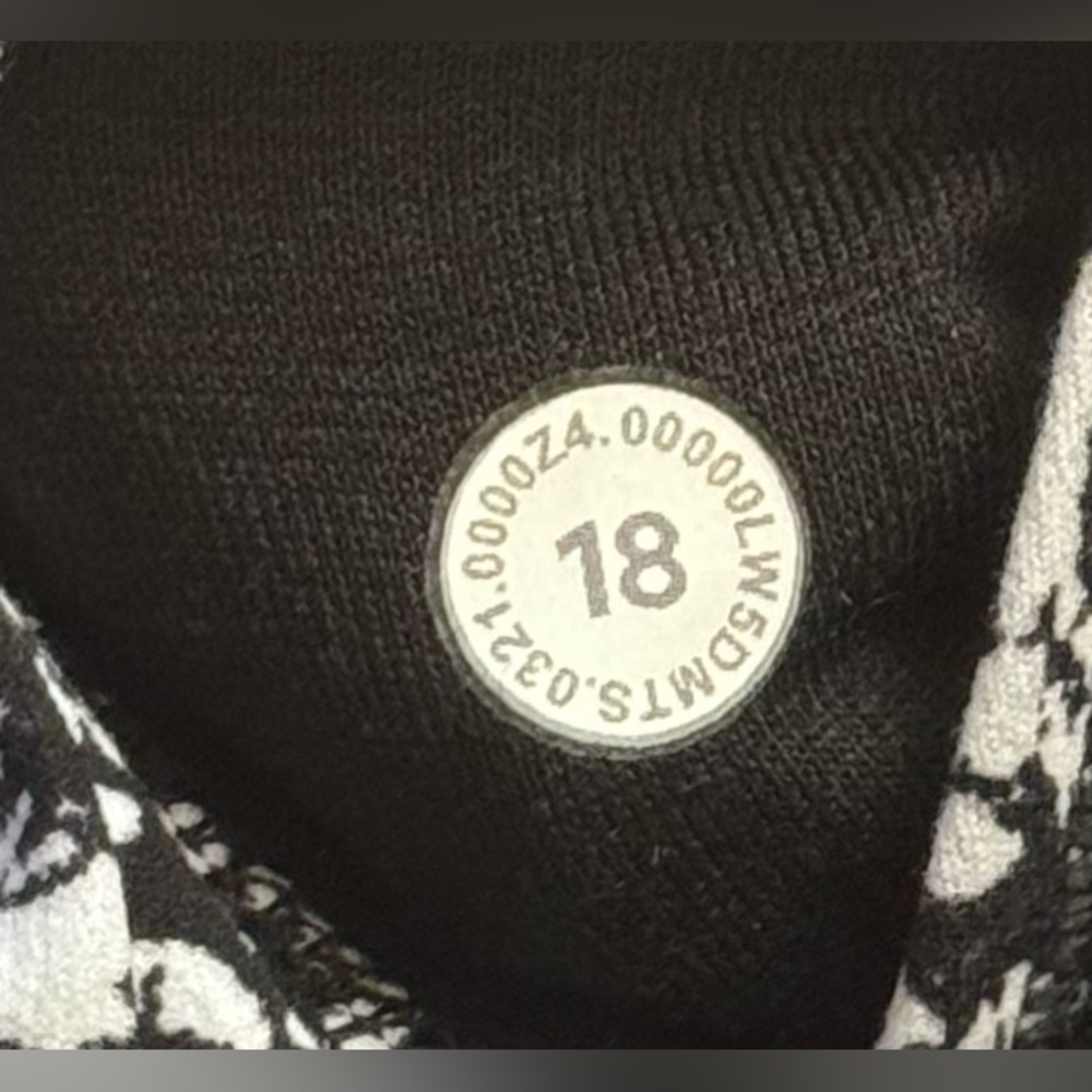 NWOT Lululemon Align High-Rise Pant 25" Venture Floral Alpine White Black - Picture 5 of 10